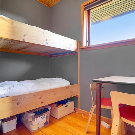 3 Bedroom Awesome In *