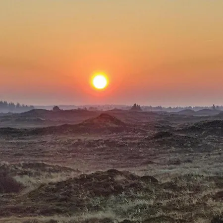 Semesterbostad Three-bedroom In *